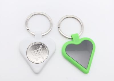 Plastic Nickel Plated Cute Metal Keychain 35mm Heart Shape Key Ring