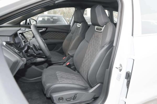 New Arrivals Audi Q4 E-tron Automobile Electric 2024 Battery Elektro Car Powered High Speed Cars Ev Car