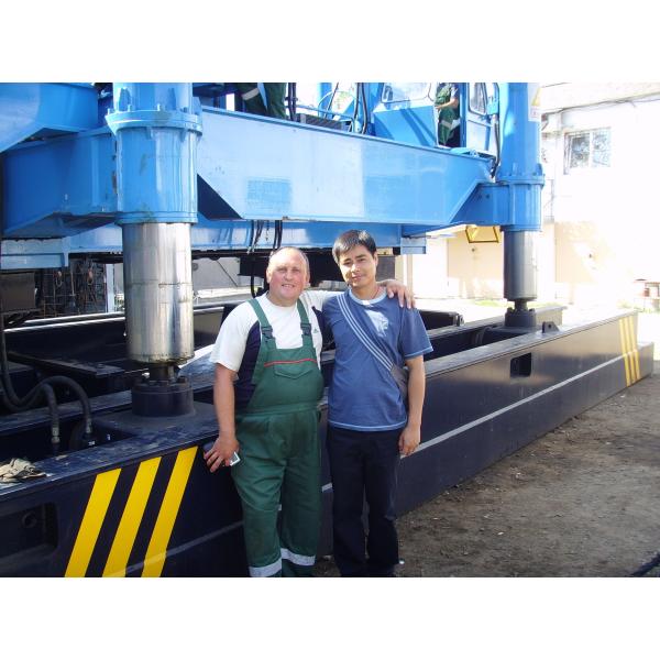 Eco Hydraulic Piling Machine / Hydraulic Rotary Piling Rig No Vibration