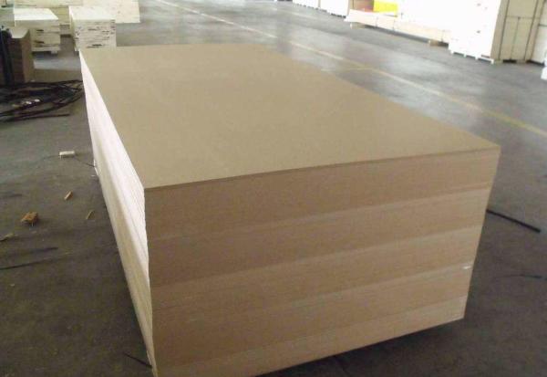 Poplar Core Plain Laminated MDF Board For Interior Flooring Furniture Decoration