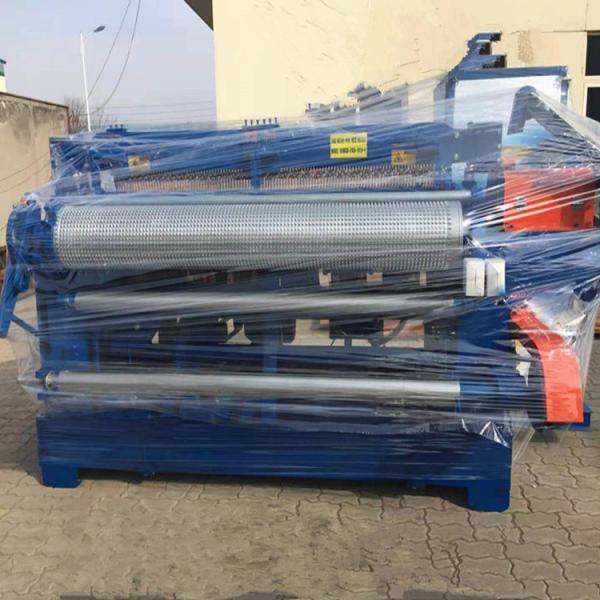 7ft Width Iron Wire Manufacturing Machine , 380v Spooling Wire Welding Machinery