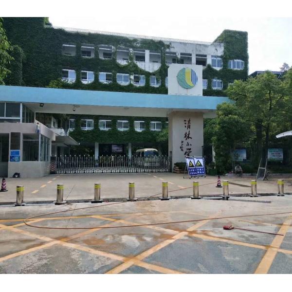 Etiqueta engomada reflexiva de 3M del camino de la velocidad rápida del bolardo de la instrucción anti automática hidráulica de los sistemas