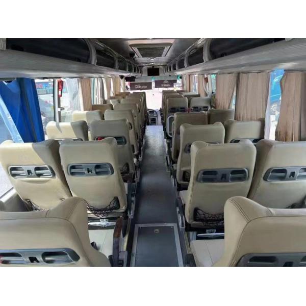 Ônibus usados duráveis de Yutong 47 lugares LHD ônibus turístico de segunda mão com 2 portas