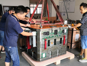 OEM Injection Molding Plastic Parts With Polishing Smooth Surface