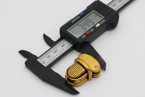 Hot sell OEB/gunmetal color handbags hardware press locks with cheap price