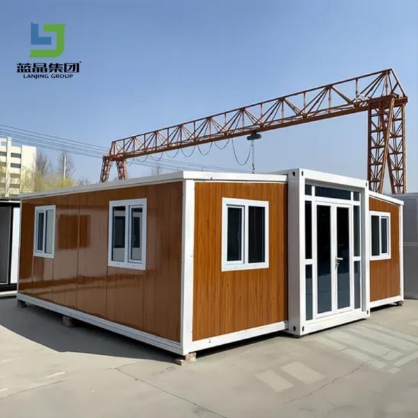 Expandable Container House 38m² Steel Structure Mobile Office Camp