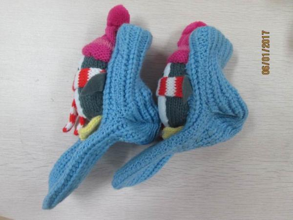 Lovely gifts to girls and boys--colorful flooring sock--100% Acrylic Yarn--Indoor