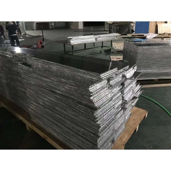 Плоскостность составной панели деревянного зерна алюминиевая гофрированная высокая Recyclable