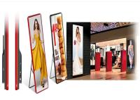 Peso ligero delgado P2.5mm Display de cartel LED de publicidad para 4S Tienda / Aeropuertos Control fácil 480 * 1920mm