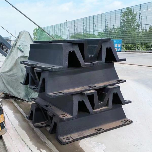 300h Dock Fender Lightweight Long Wear Life Corrosion Resistant High Energy Absorption
