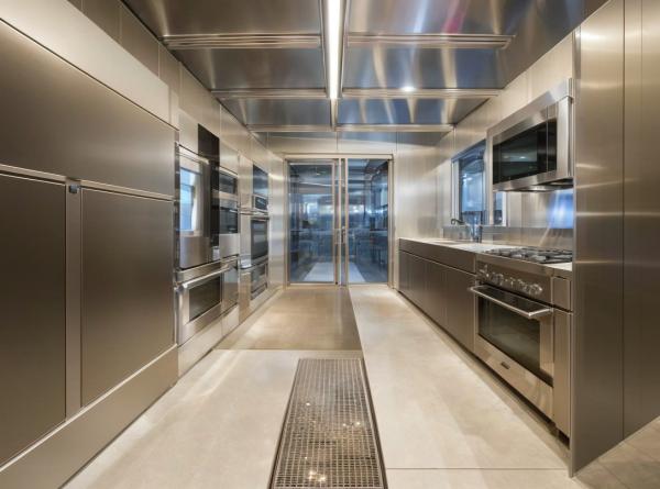 Premium Anti-scratch Stainless Steel Cladding for Machinery