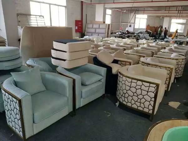 Club de luxe Sofa Set Furniture de Sectionals de sofas d'acier inoxydable Lovest d'or