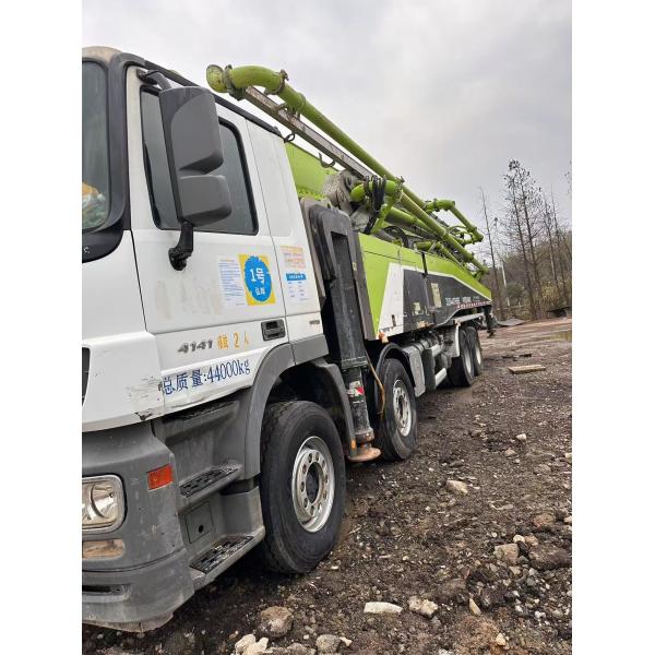 2019 Vente spéciale Zoomlion 63m Béton Pompes Truck Hauteur maximale du tissu 62.1M Arbre numéro 4 utilisé pour les projets de construction