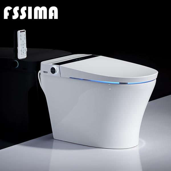 туалет дистанционного управления Wc обдирки 400Mm умный с построенный в рекламе биде