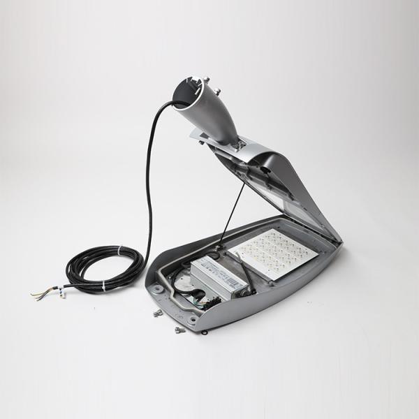Lumière LED électrique à courant alternatif pour la route