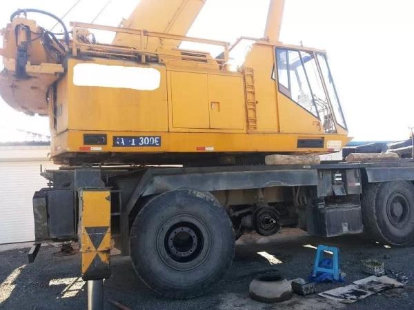 Used Sumitomo SA1100 110 Ton Truck Crane