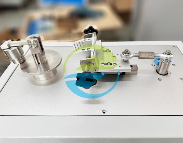 AC 220V 50Hz Funciones de suministro de energía y ensayo Equipo de ensayo de alto voltaje con ensayo de resistencia dieléctrica