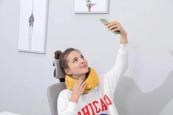 Comfortable U Shaped Low Heated Neck Pillow Best For Pain Relief