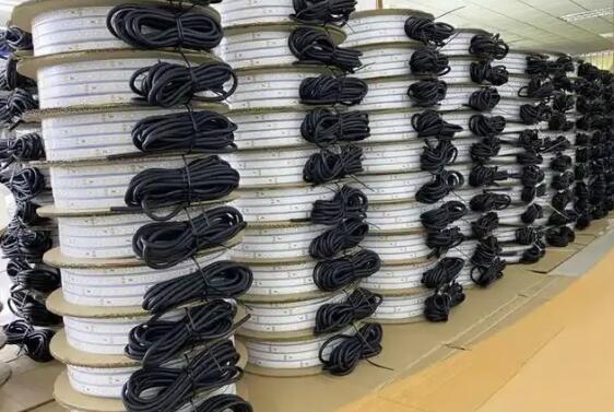 36V LED Strip White Silicone Waterproof Outdoor Neon LED 6000K Super Bright 35W/Roll COB LED Strip