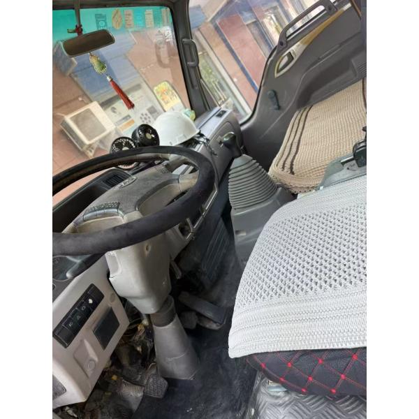 Liugong Second Hand Truck Mounted Cranes 8 Ton Mobile Crane 2012 QY8A used