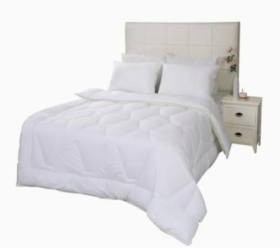 Piping Style Solid Microfiber Comforter Quilting Pattern White Microfiber Duvet Cover