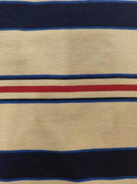 Tissu tricoté simple et à la mode, confortable et propre à la peau, à rayures pour T-shirt