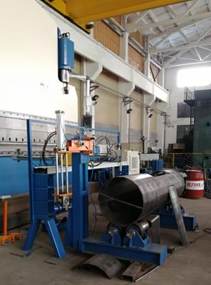 Model 680/2000 CNC 2000mm Light Pole Door Cutting Machine