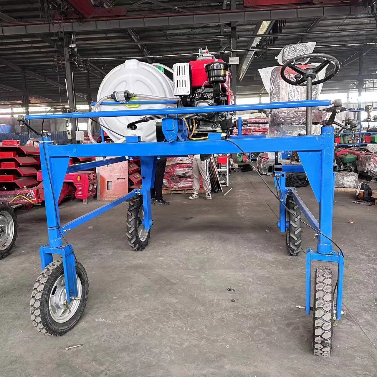 HS600 12HP Self-Propelled Diesel Sprayer – 300L Tank, 6M Adjustable Boom