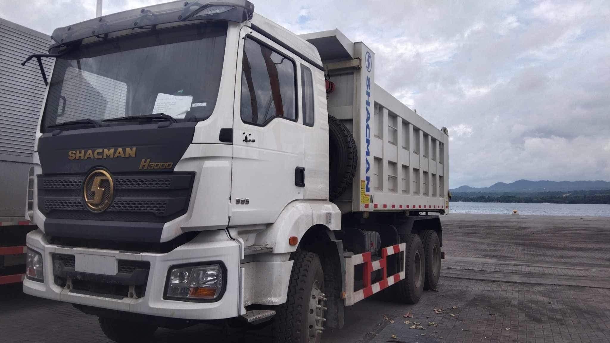 SHACMAN H3000 6X4 400HP Long Range Dump Truck 400L Aluminum Fuel Tank Extended Operation Reinforced Tipper