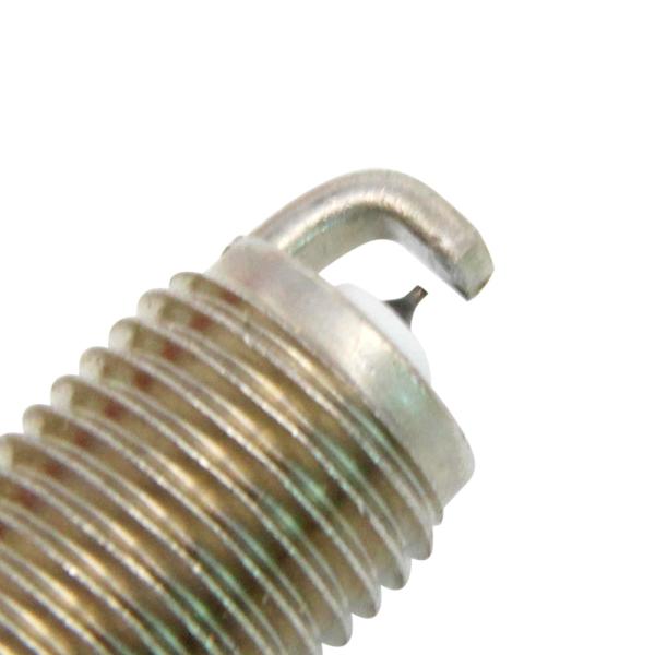 Durable et 24101393 bougie d'allumage pour Chevrolet Modèle de voiture par MASUMA Auto Engine Systems