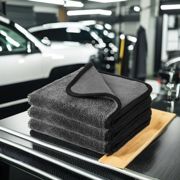 Serviettes de detailing pour voiture en microfibre 600 GSM 40x60cm Personnalisables
