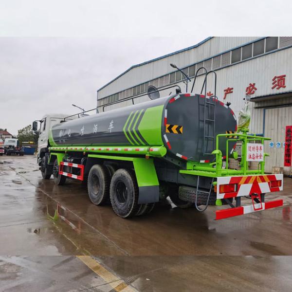 Promotion exceptionnelle 8*4 30 000 gallons 35 000 gallons Camion-citerne à eau en acier au carbone Camion de livraison d'eau avec arroseur