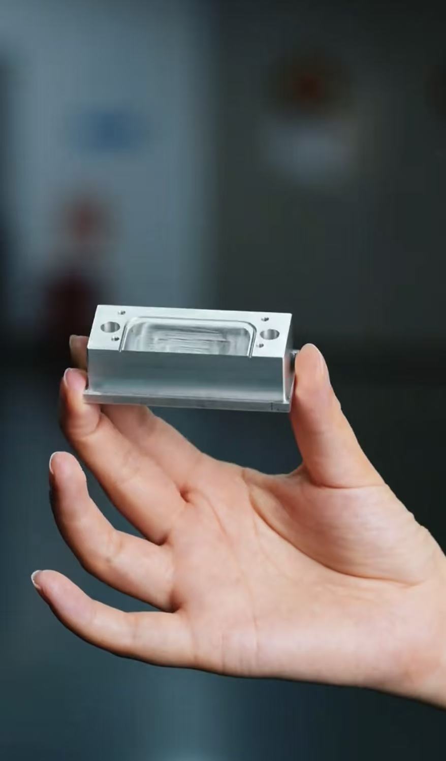 CNC precision machining of heat-conducting partitions
