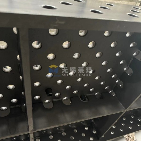 D28 Modular Welding Fixture Table with Nitrided Cast Iron Table Top