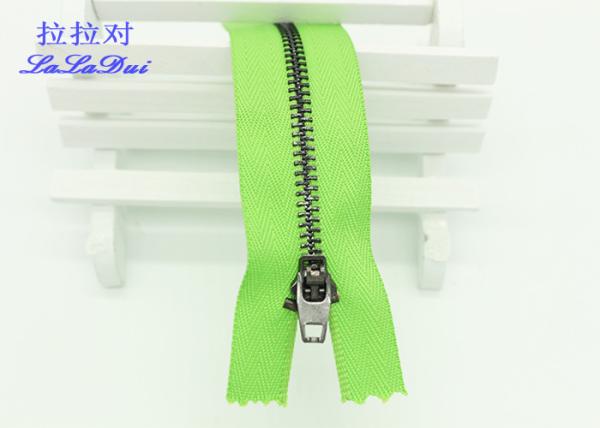 Normal Teeth 4 Inch Separating Zipper , 4YG Slider Metal Zips For Bags /  Canvas