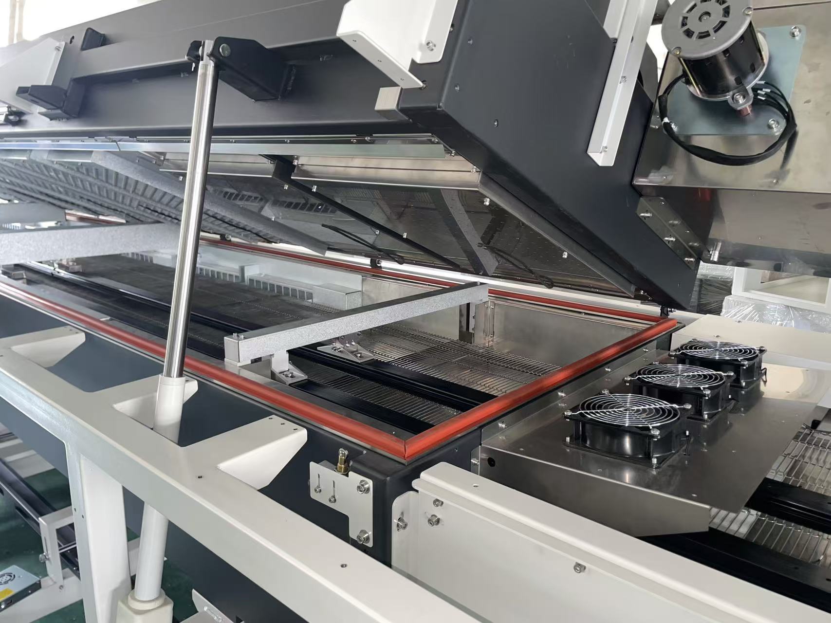 High-end 8-zone Reflow Oven EWA-800 Lead Free Soldering Oven 3150x500mm