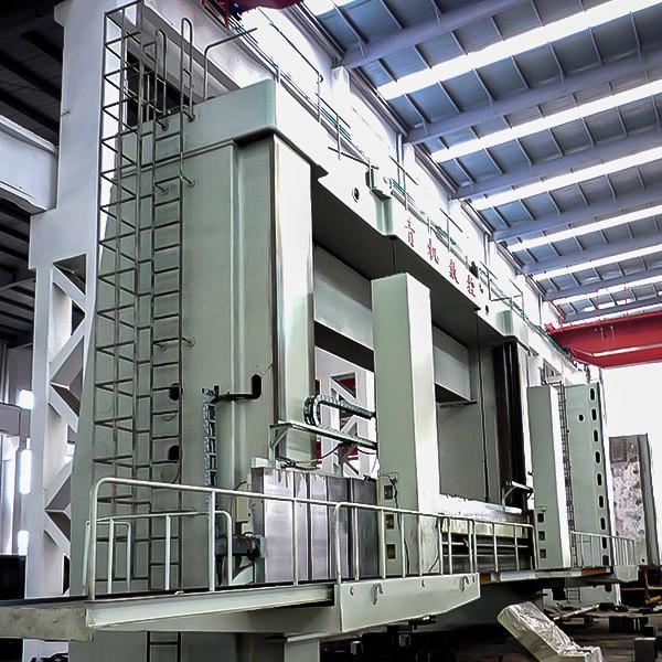 CK52100 Machine à tour CNC verticale lourde de 10 m de diamètre tournant double tourelle Siemens 828D 250 tonnes de capacité