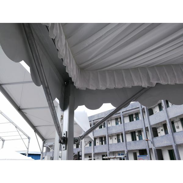 Rain proof Bline Tent Alpain Tent With Roof Rain gutters Commercial Party Tent 100 People Capacity
