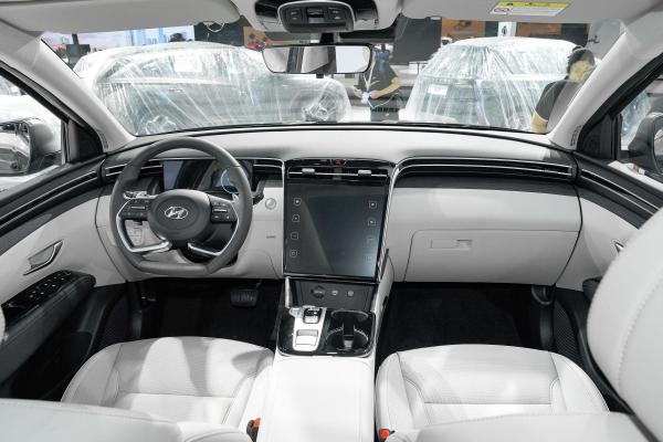 Multi-function Steering Wheel Compact SUV 2024 Beijing Hyundai Tucson 5-door 5-seater