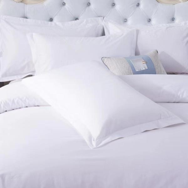 Hotel'S Bedding Collection With Luxurious White Cotton Satin Pillowcase