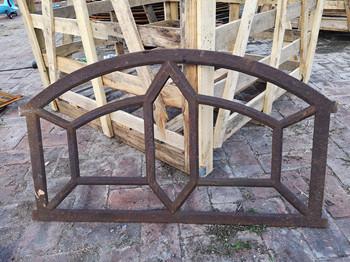 Ancient Buiding Decorative Reclaimed Metal Window Frames Cast Iron For House