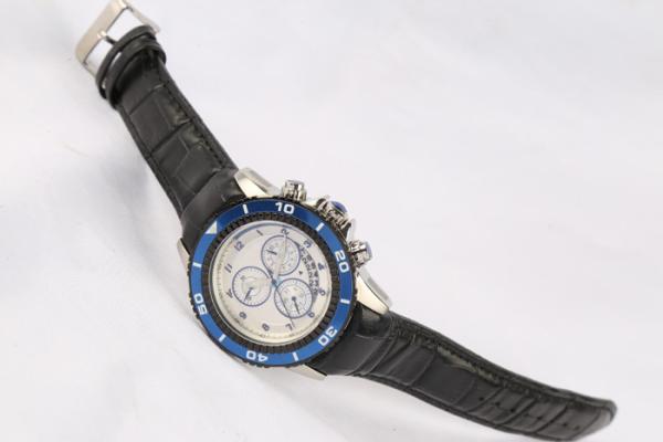 Water Resistant Red Multifunction Wrist Watch For Men 2.2 * 2.0cm,multifunction wrist watch
