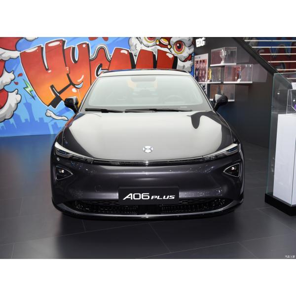 160KW Potencia total del motor 2024 Hycan A06 PLUS Versión de lujo eléctrico puro con 520KM de largo alcance y tipo de combustible híbrido