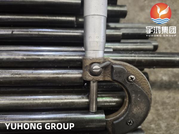 ASME SA213 T11 合金鋼シームレスチューブ（熱交換器およびボイラ過熱器用）
