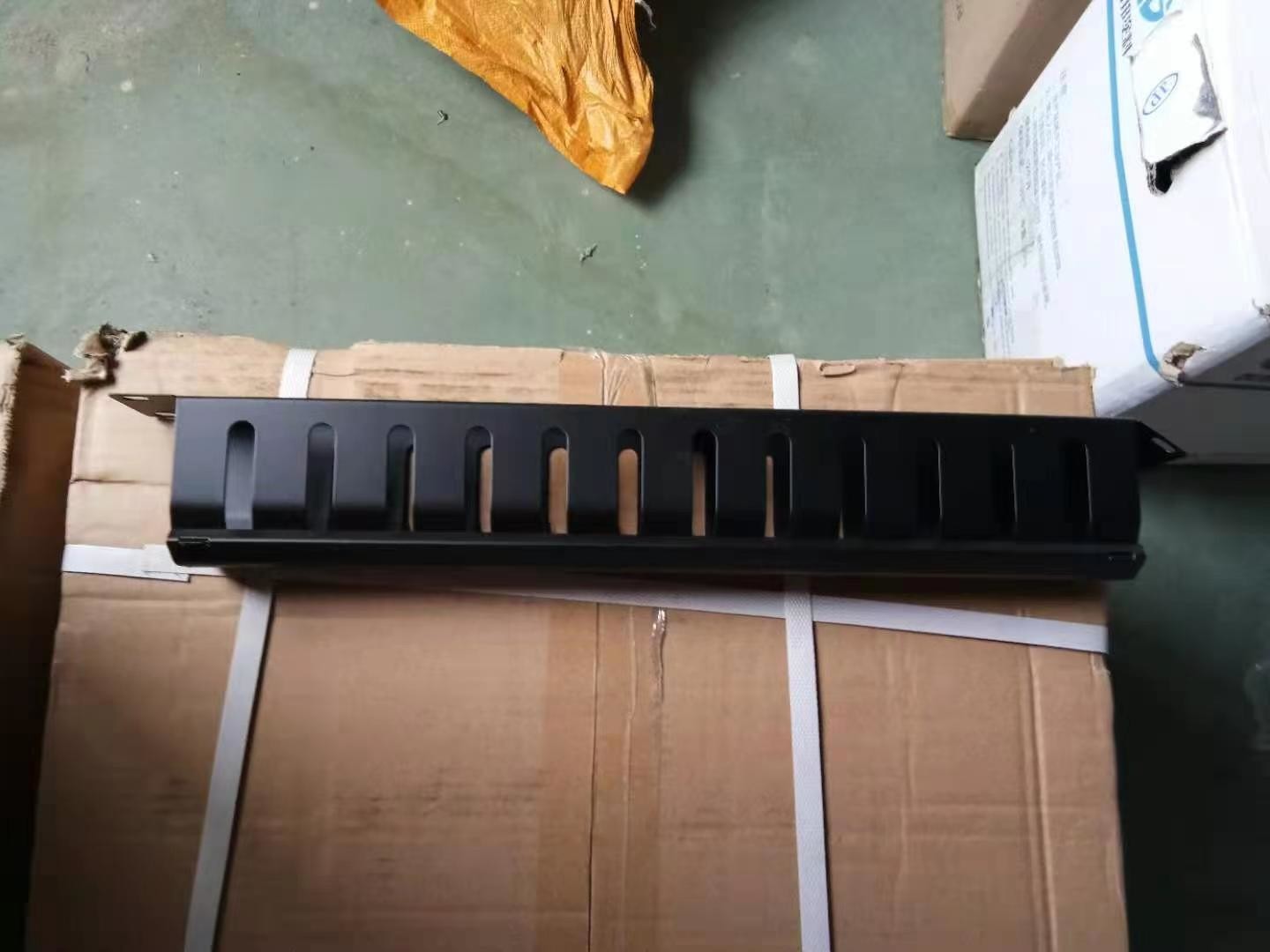 19 1U 24 Port Cable Management Network Steel Organizer for Cable Wire Accessories