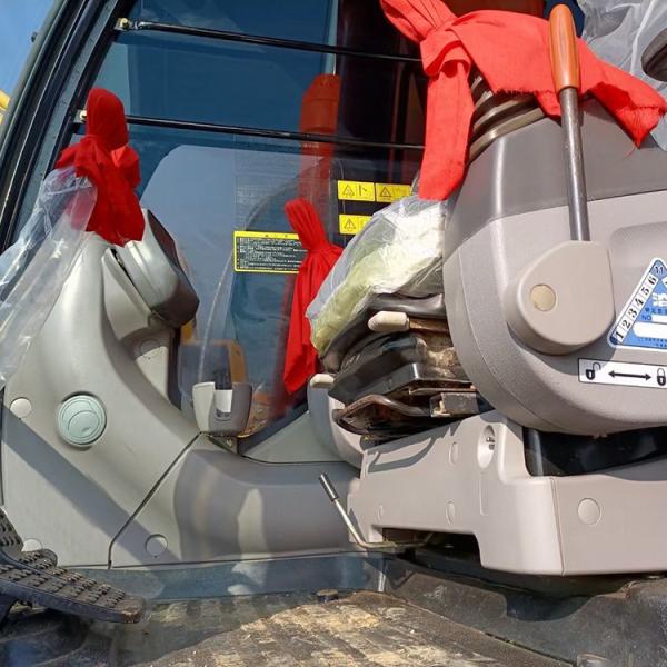 Competitive Price Excavator Used Hitachi Crawler Excavator Secondhand ZX240 Excavator