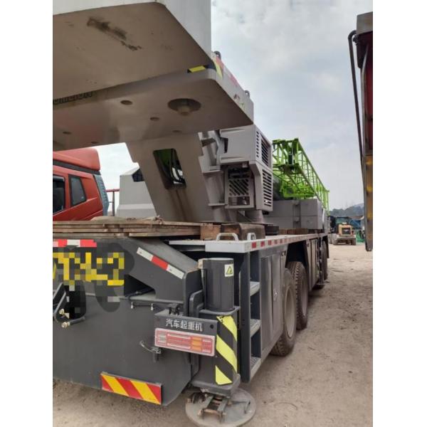 Zoomlion ZTC251V562-1 truck crane
