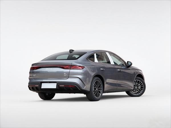 Geely 2025 DM-i Intelligent Driving Edition 80KM PHEV Sedan Popular Used Cars with VI Environmental Standards