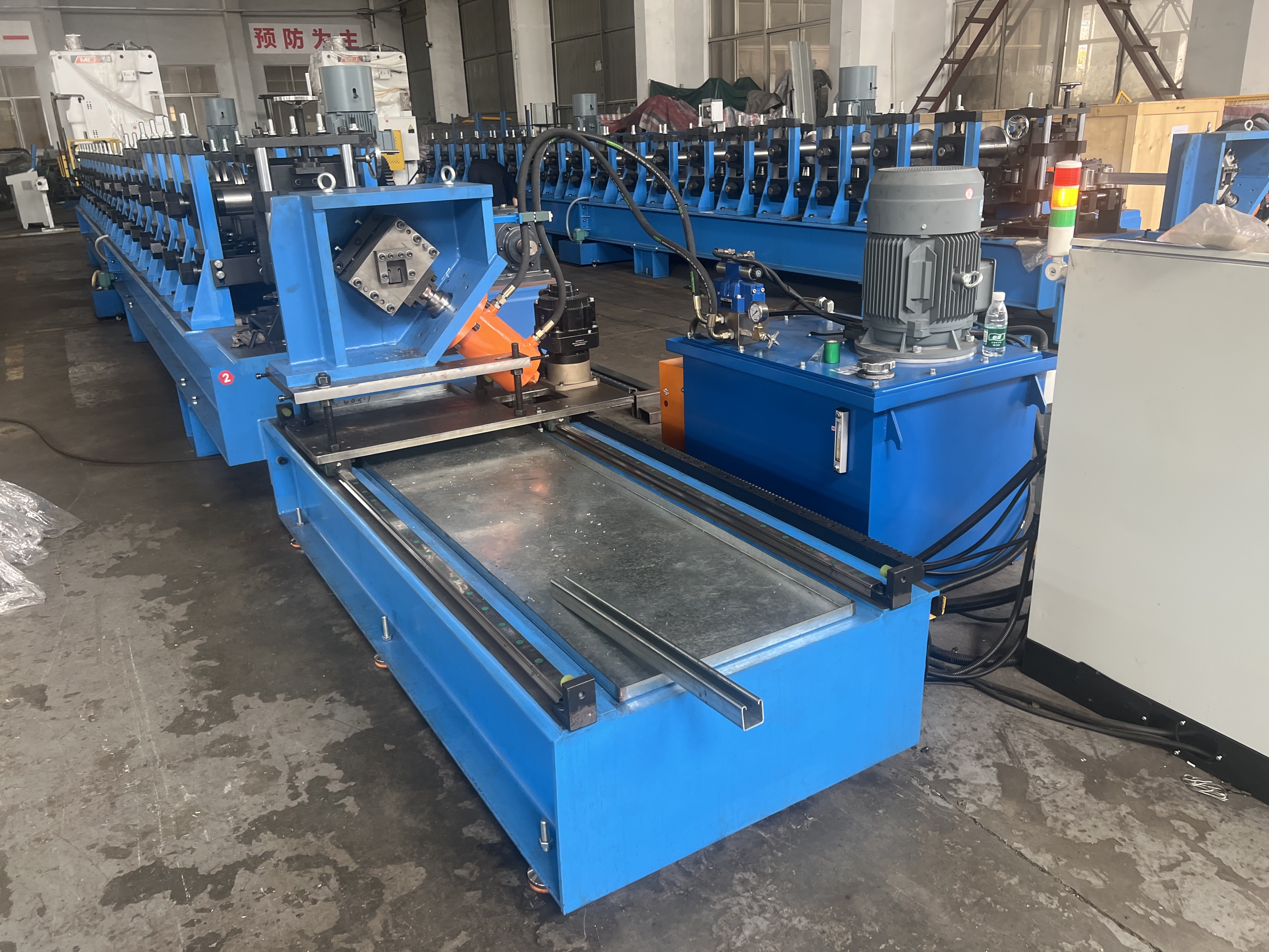 1.5-2.5mm Galvanized Steel Solar Strut Channel Roll Forming Machine With Punching Press Machine