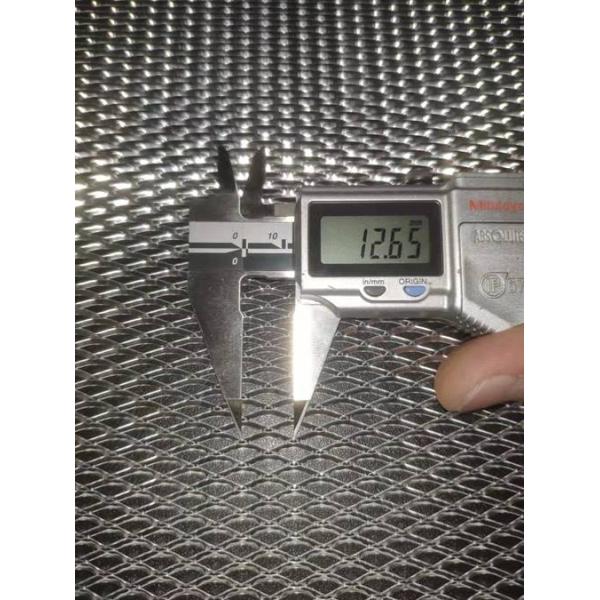 Espaciador ampliado del metal, espaciador ampliado del metal de la cláusula 9,2 del IEC 60598-1